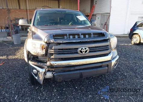 2014 Toyota Tundra Sr5 5.7L V8 z USA, uszkodzony, nr VIN 5TFDW5F19EX389961